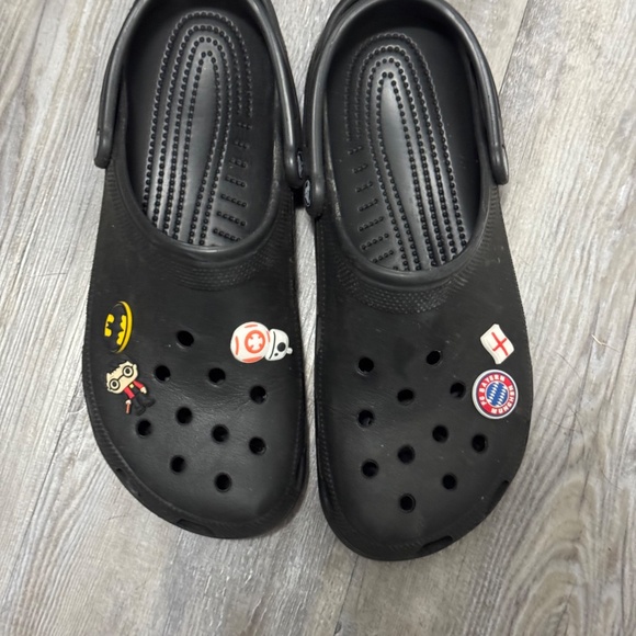 Crocs Size Men's 12, Good condition, Black - Picture 4 of 6